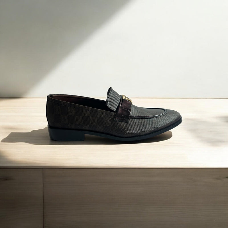 SLIP INTO STYLE LUXURY